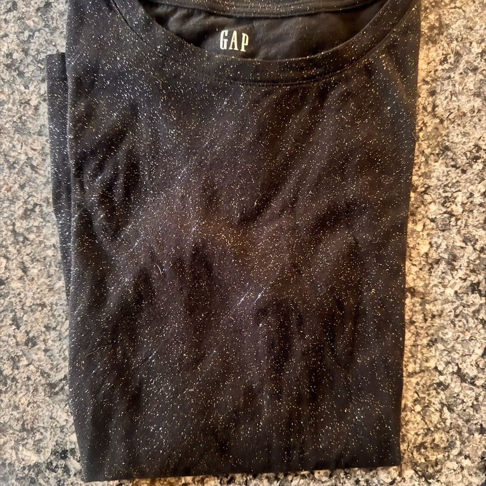 GAP Black Sparkle Tee Sz. Small